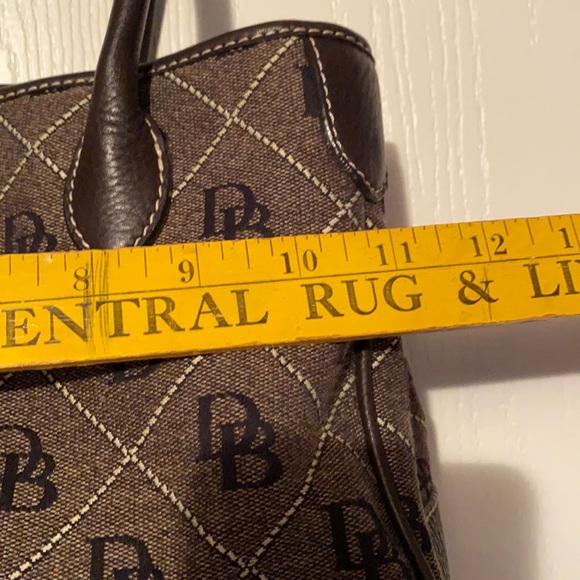Dooney and Bourke bag - Picture 11 of 11